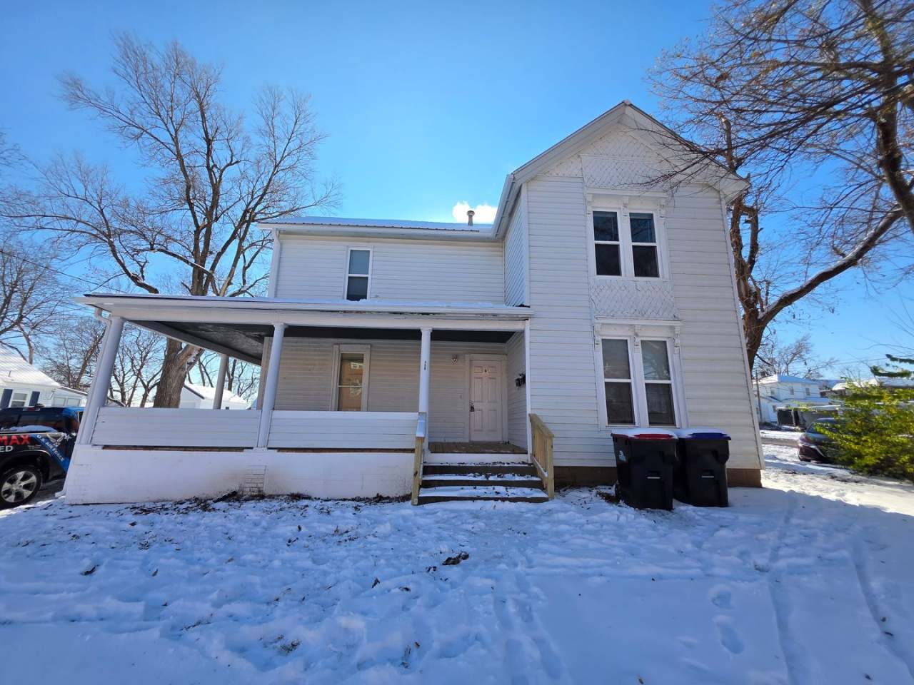 308 E Clark St Warrensburg