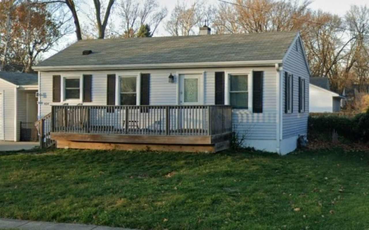 Beautiful 3 bed 2 bath house! Must See!