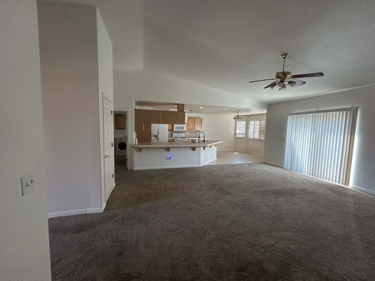 Open and Spacious in Northwest Hanford