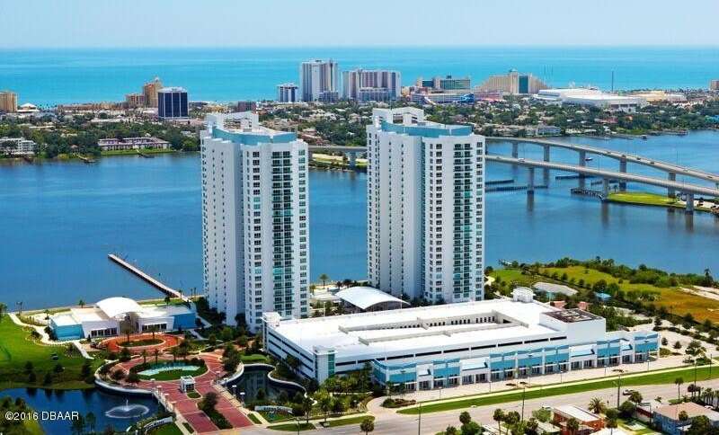 231 Riverside Drive unit: 1605-1