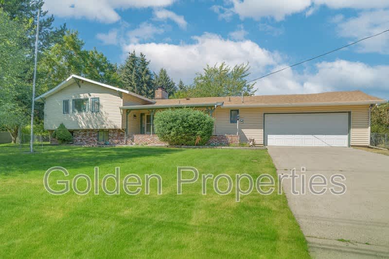 1823 East Wilbur Avenue