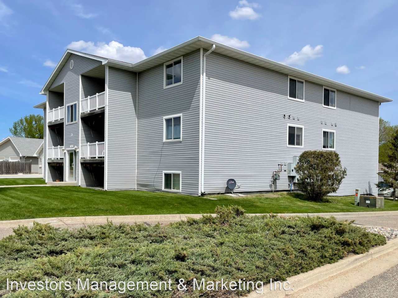 Terrace Pointe Apartments