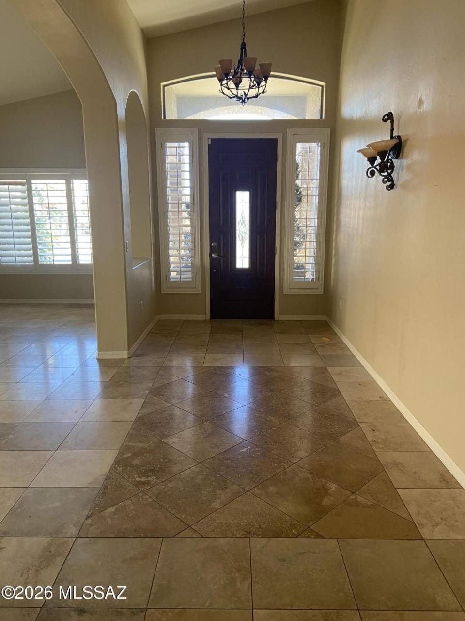 4927 N Louis River Way