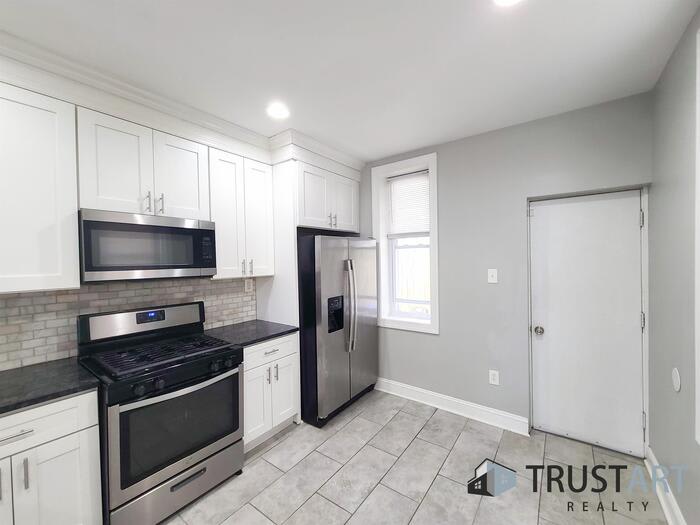 1638 North Newkirk Street