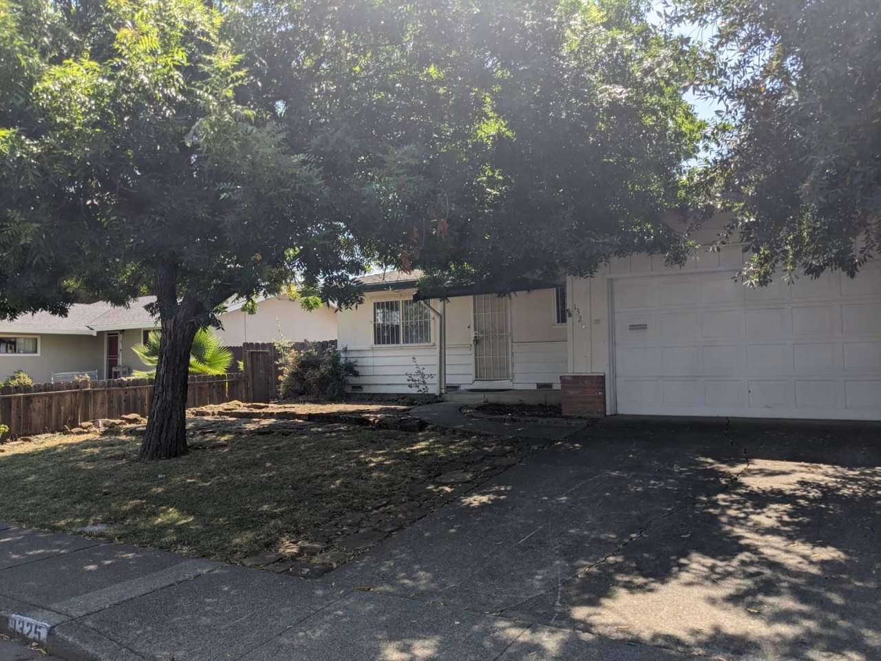 1325 Canterbury Drive