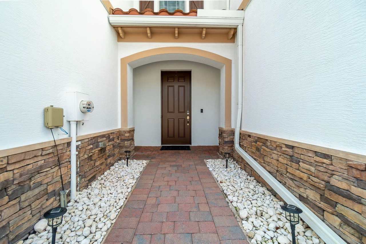 5060 Ashley River Rd