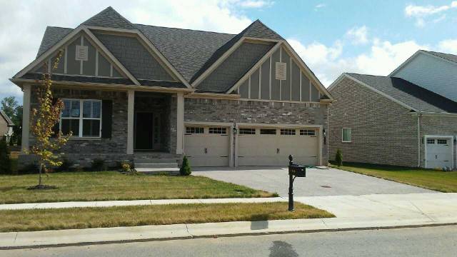 4638 Robin Lane