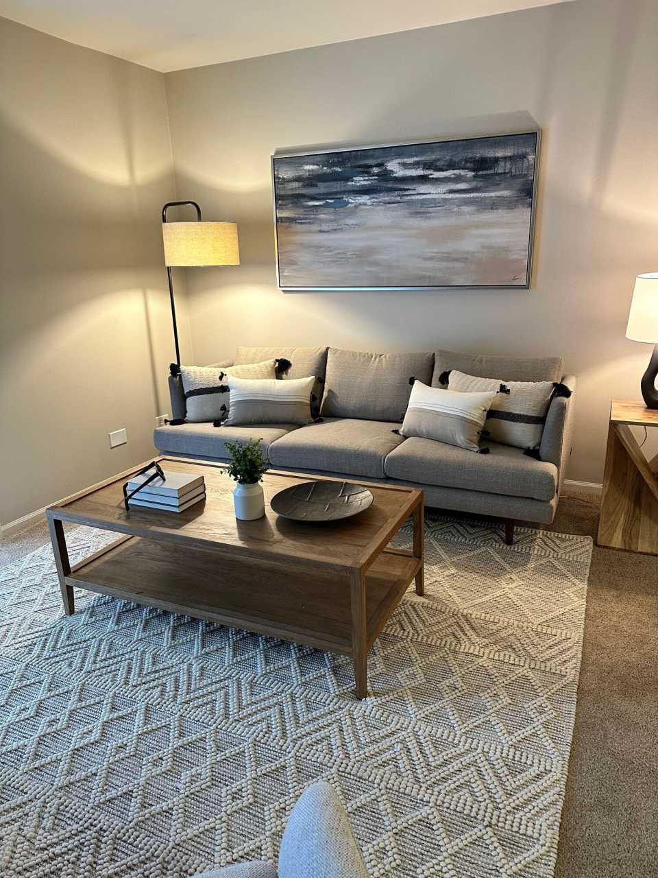Fox Pointe Apartment Homes