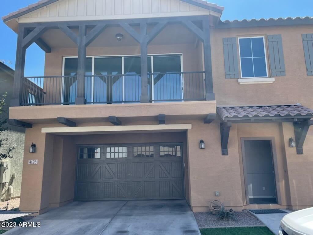 4123 E TOLEDO Street