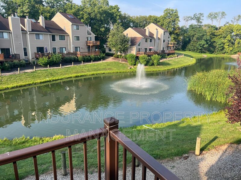 9461 Hunters Creek Drive