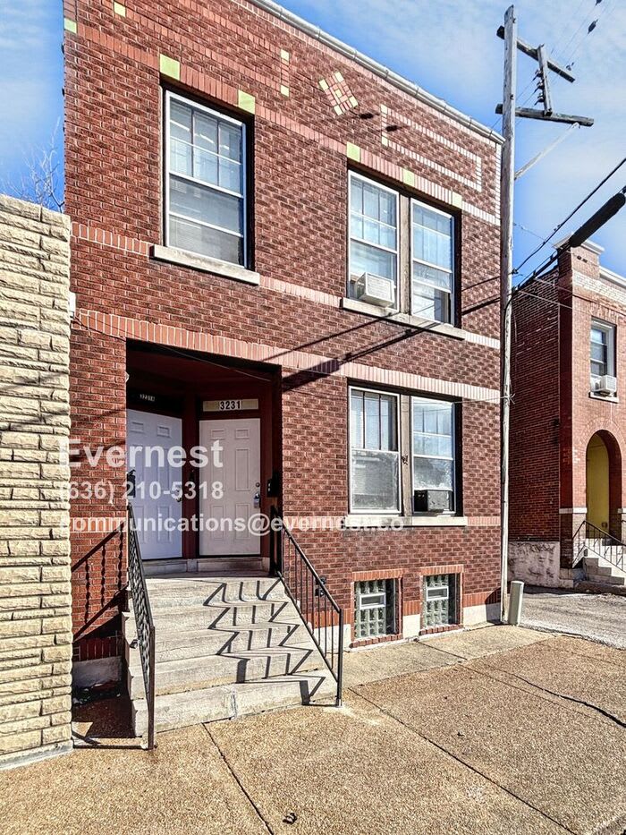 3231 Dakota Street