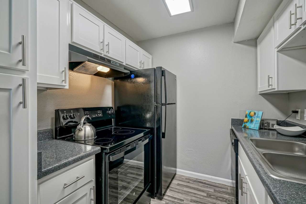 Silverado Apartments