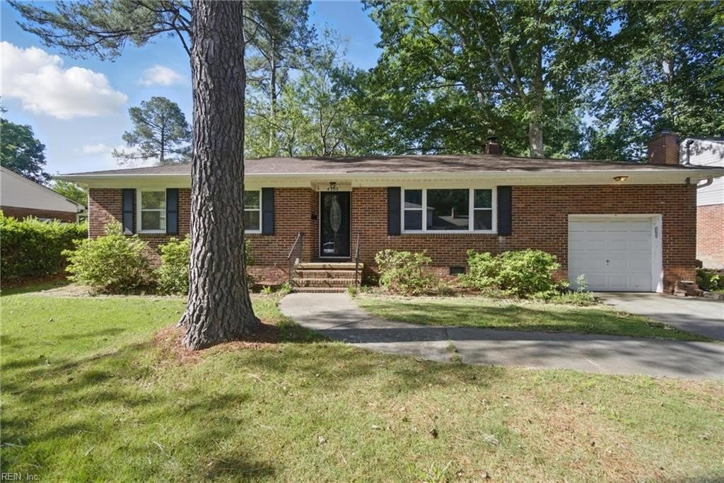 4105 Clintwood Lane