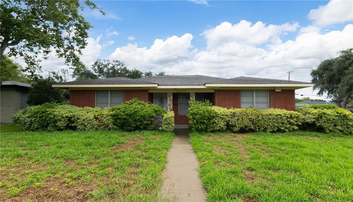 4030 San Fernando Place