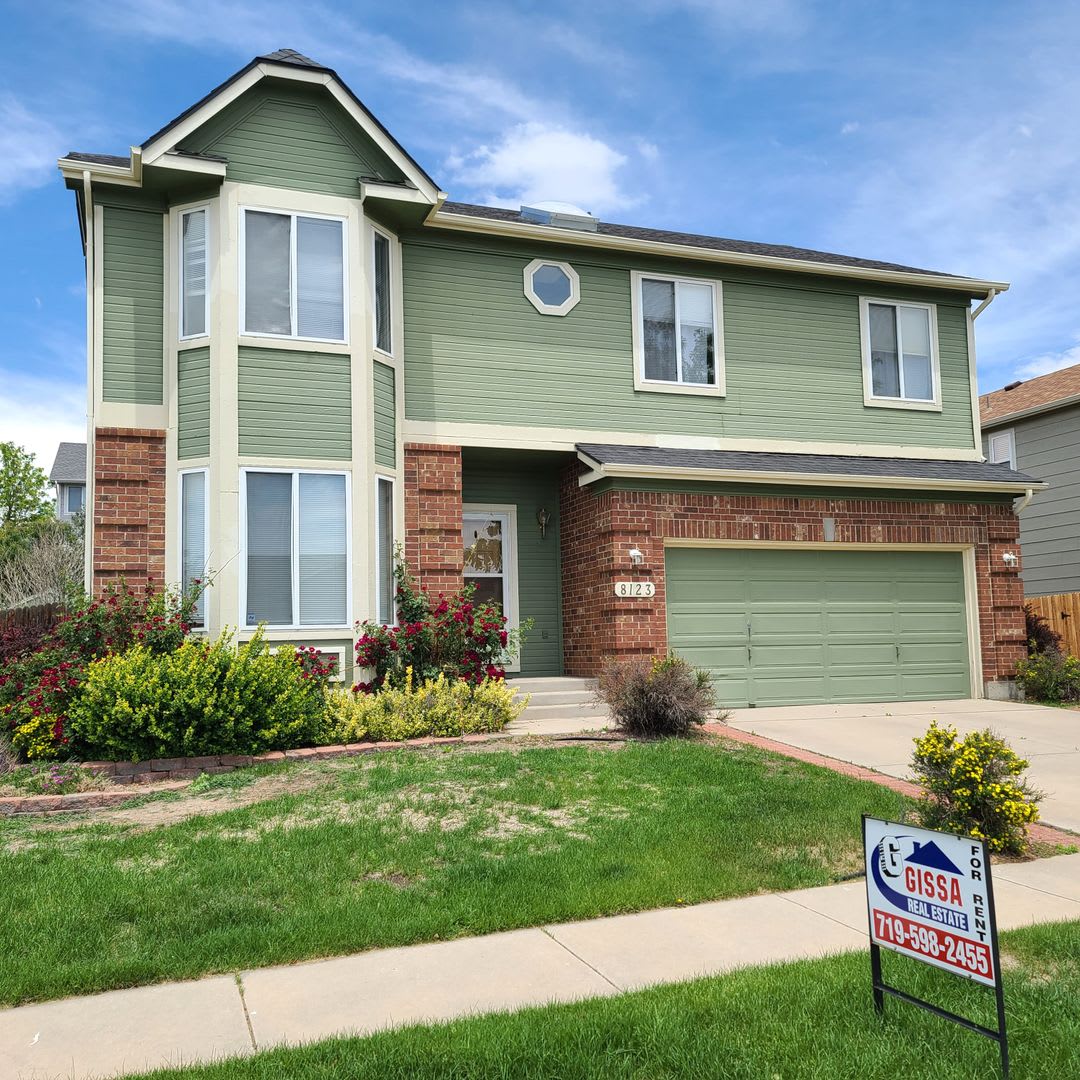 Beautiful home in Briargate Fairfax - D20 - ready to move in NOW!