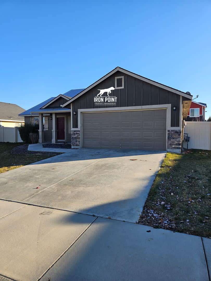 3bed/2bath home w/bonus room, 2 car garage, fenced yard, and landscaping included.