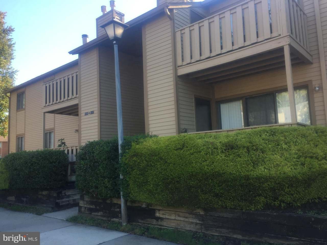 1609 WOODHOLLOW Drive