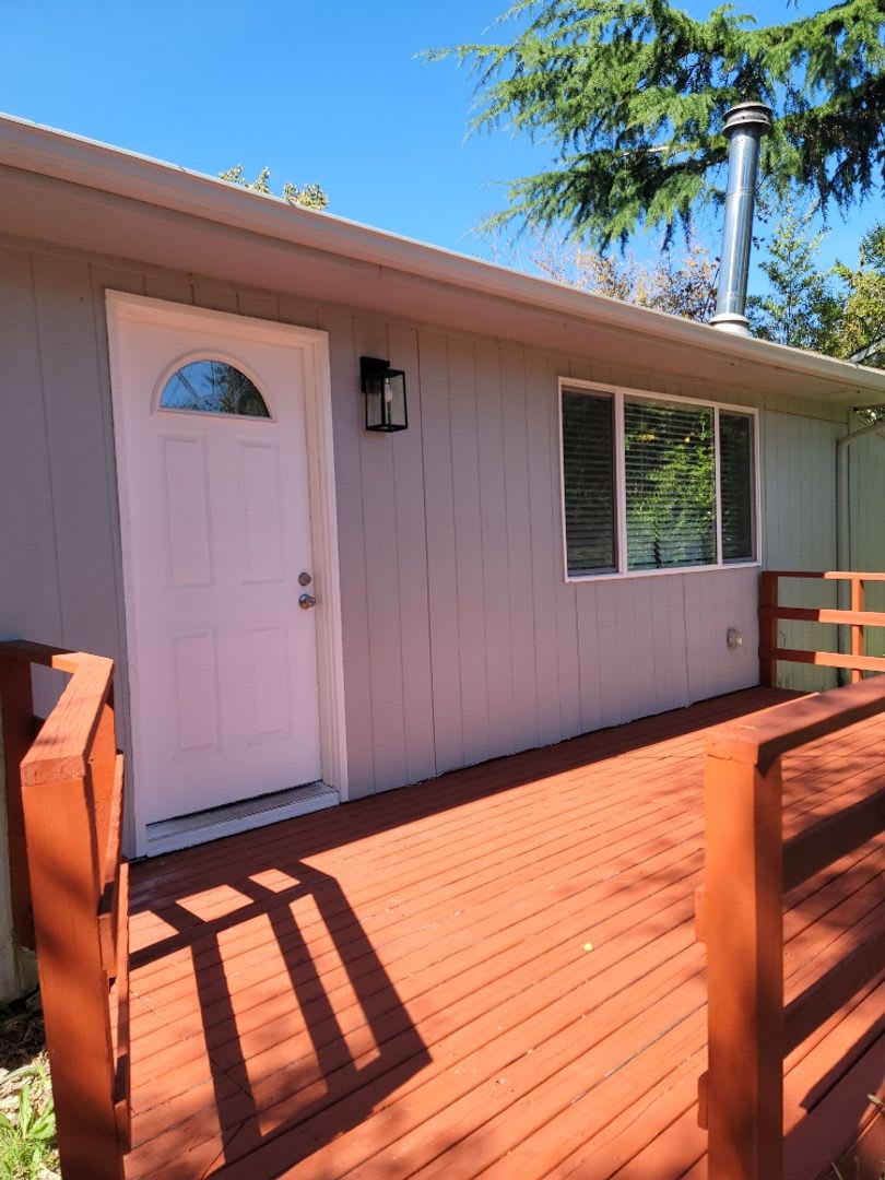 Remodeled 3 bed/2 bath in High Point/West Seattle with large fully fenced yard now at $2850!