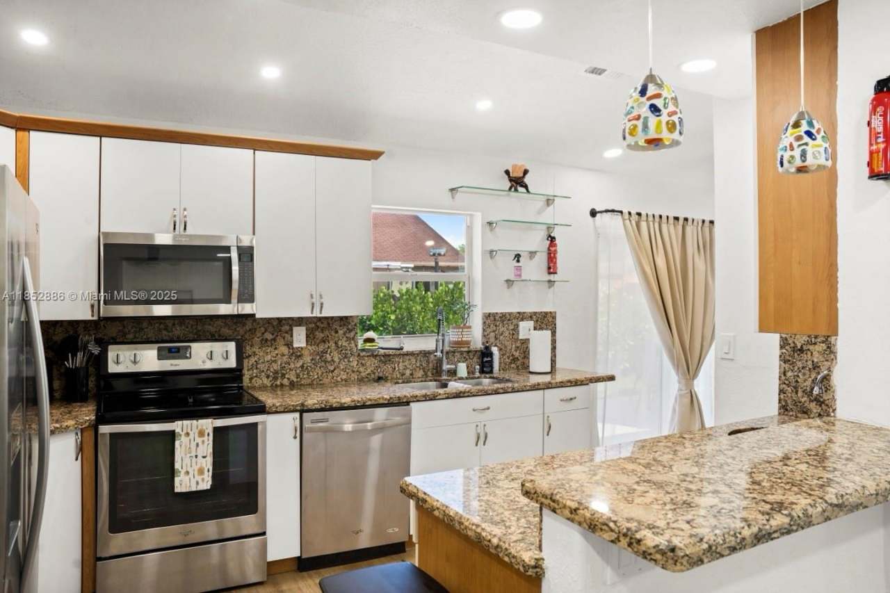 20303 Northwest 36th Avenue