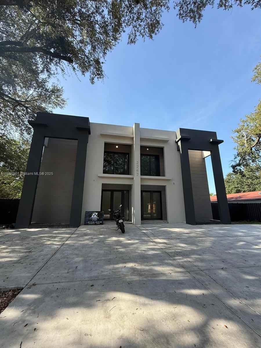 2242 Northwest 99th Terrace