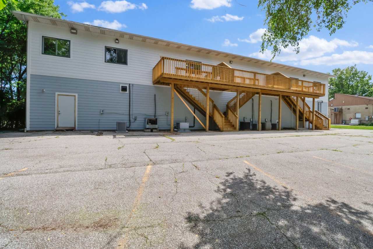 410 Pine Lake Avenue