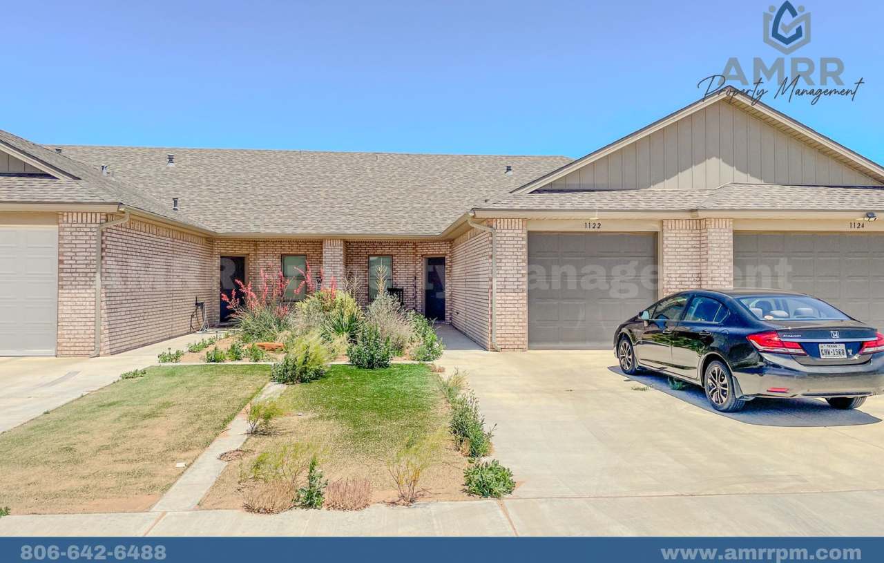 Cozy 2-Bedroom Townhome