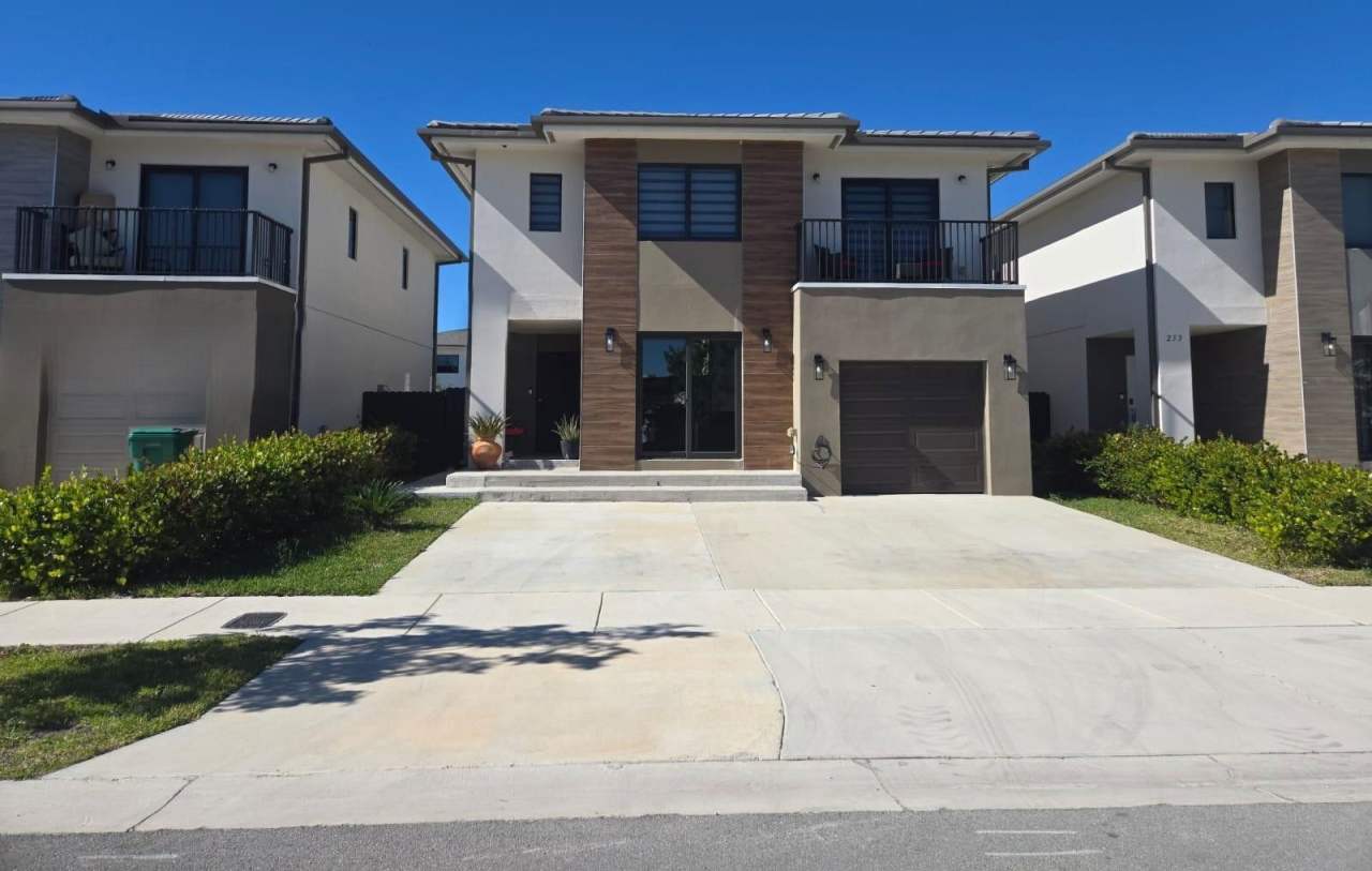 249 Northwest 12th Avenue