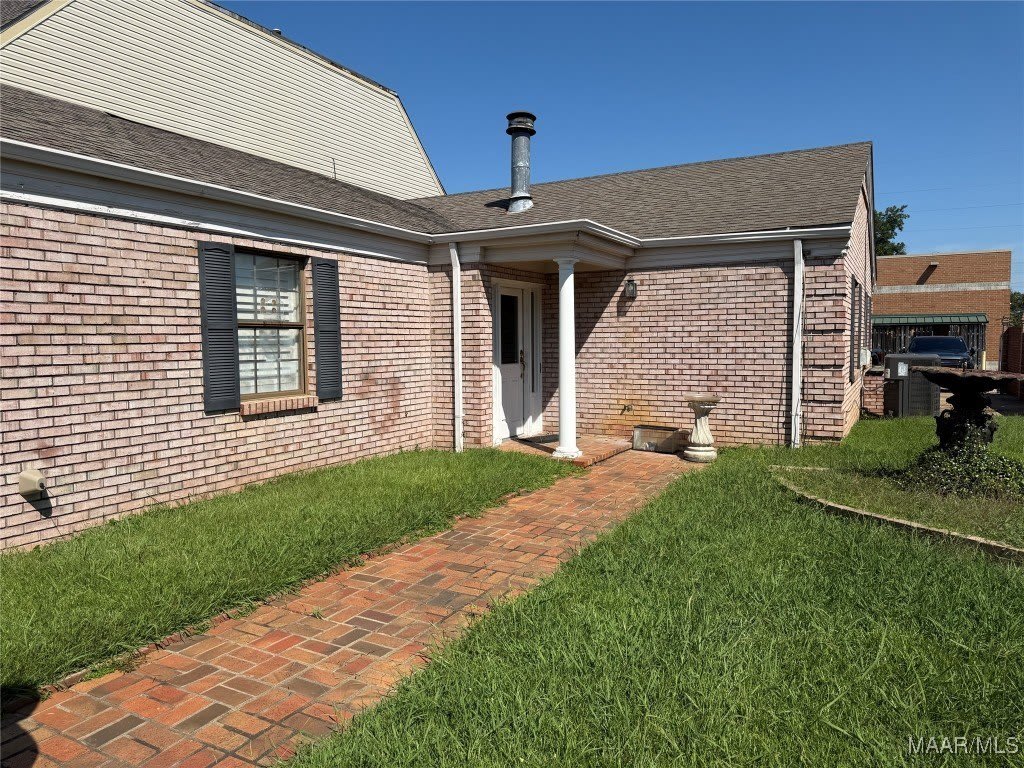 2915 CANTERBURY Court