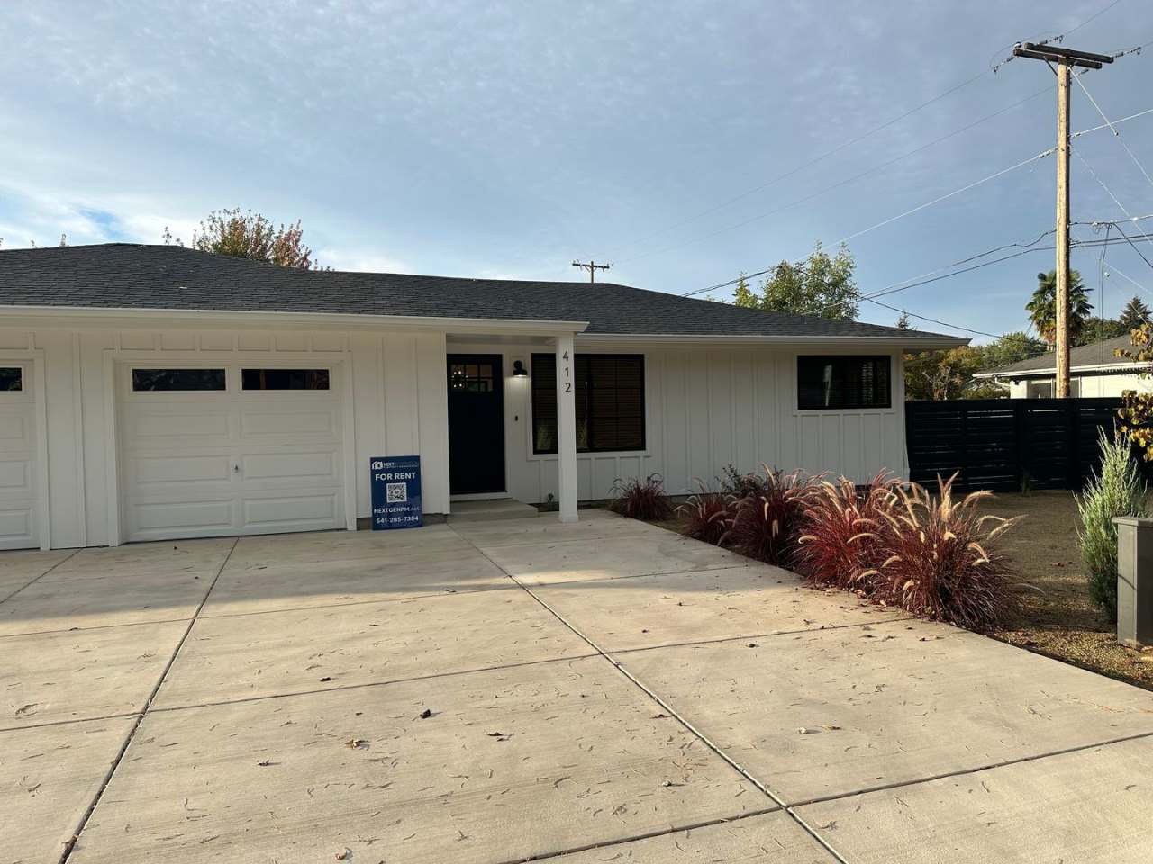 Luxury 2 bedroom 1 bath duplex in a great neighborhood!