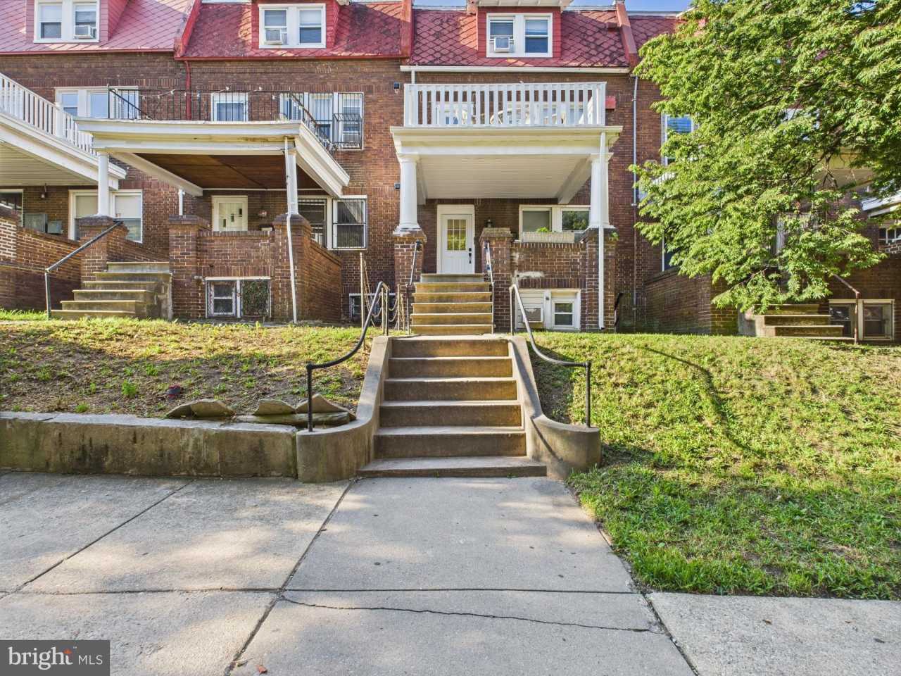 205 E 33RD Street unit: 3