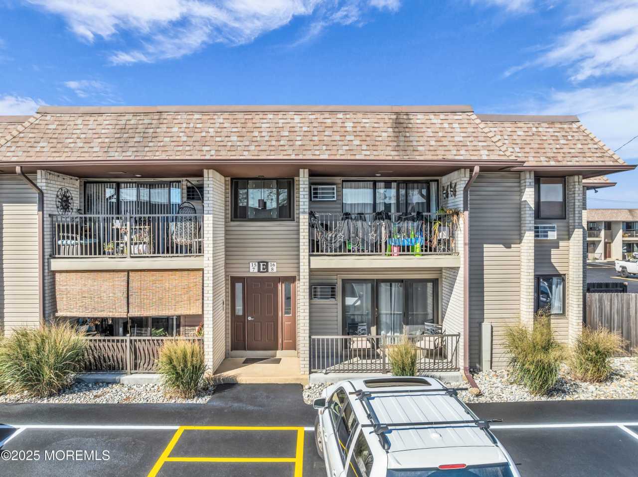 330 Shore Drive unit: E8