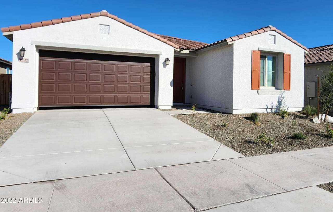 17852 W THISTLE LANDING Drive