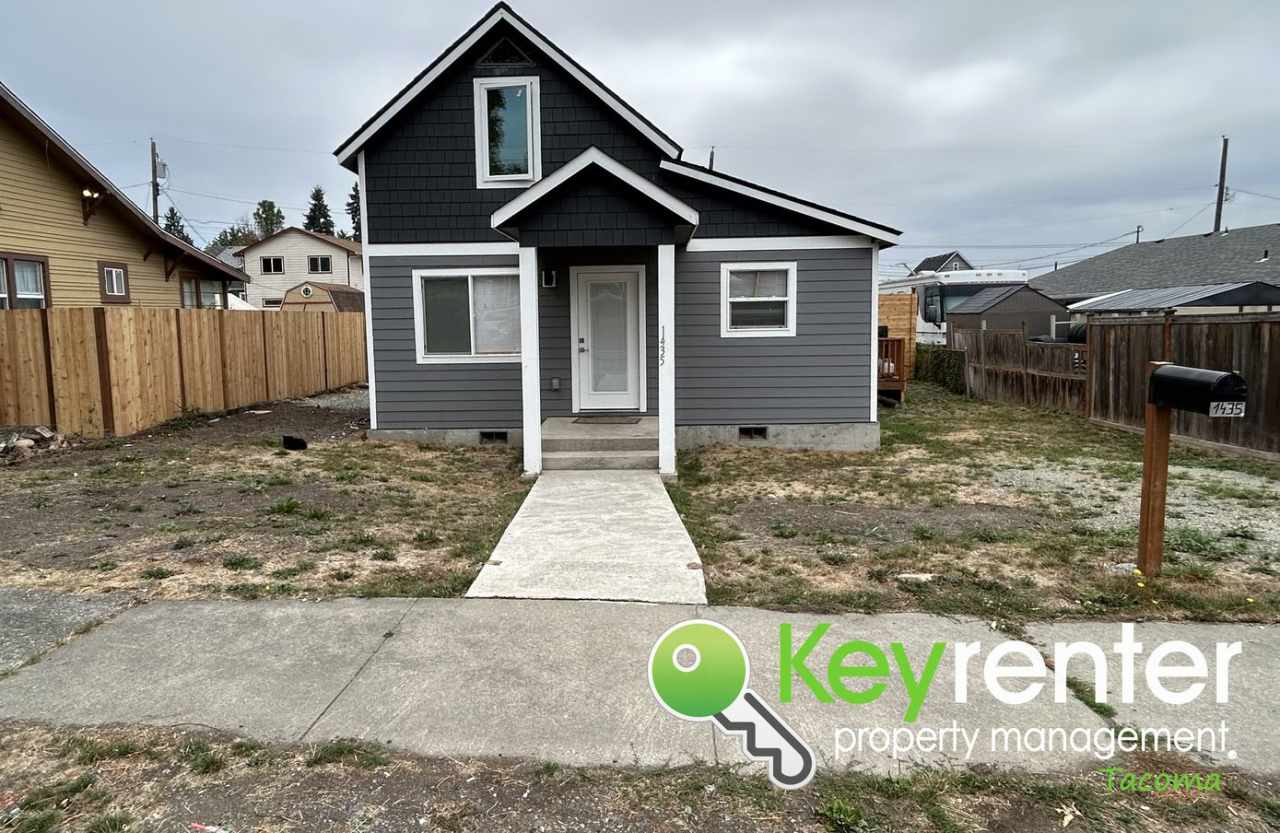 Astonishing 4Bed/2.5Bath Tacoma Home