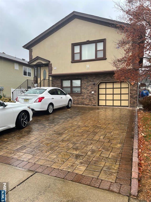 409 Phillip Avenue 1