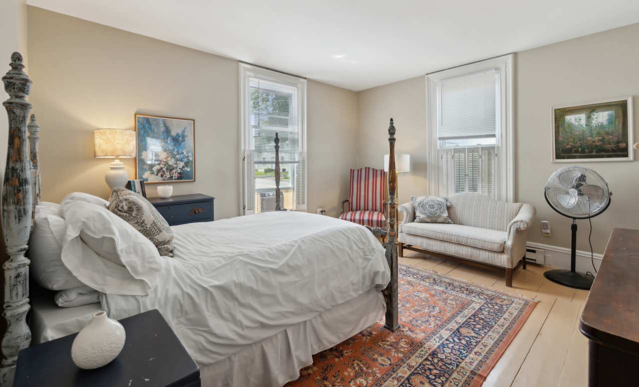 181 Main Street - 181A