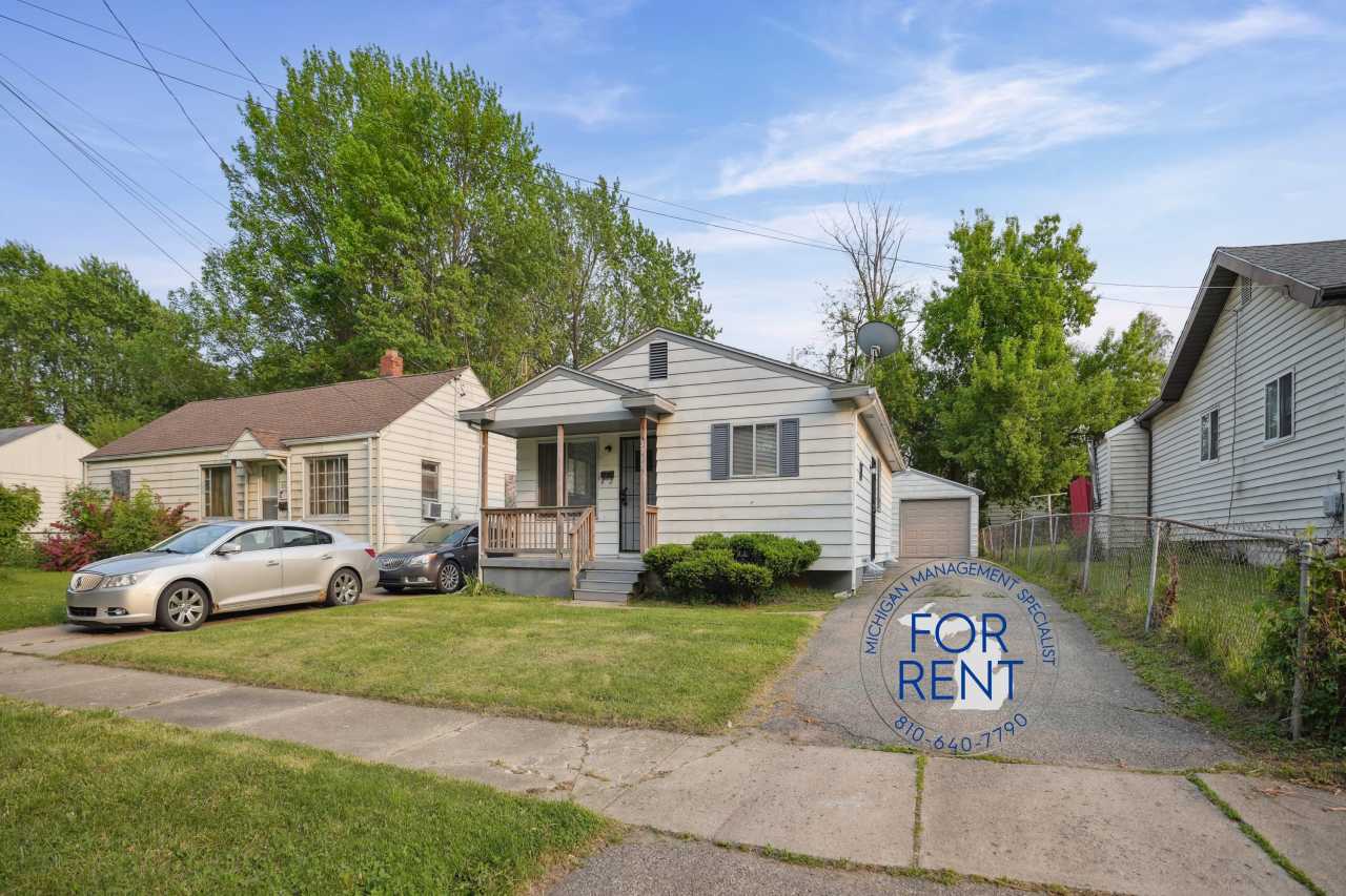 3717 Larchmont Street