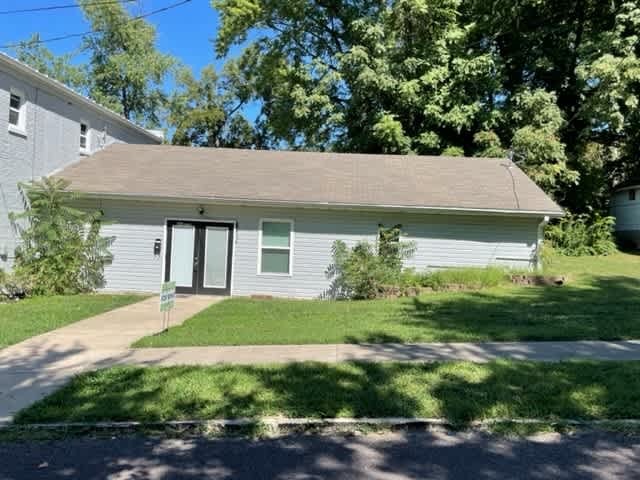 301 Spruce StreetUnit 2