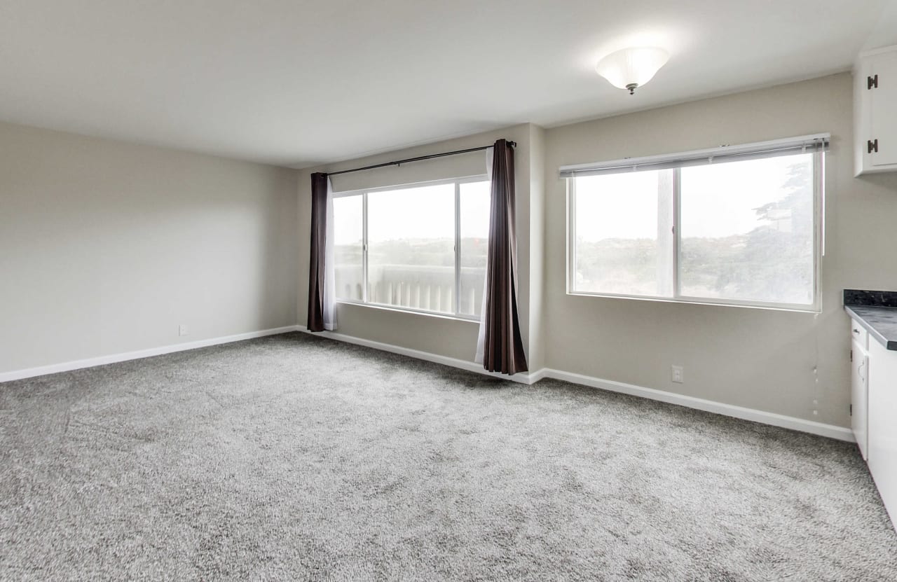 1331 La Playa Street