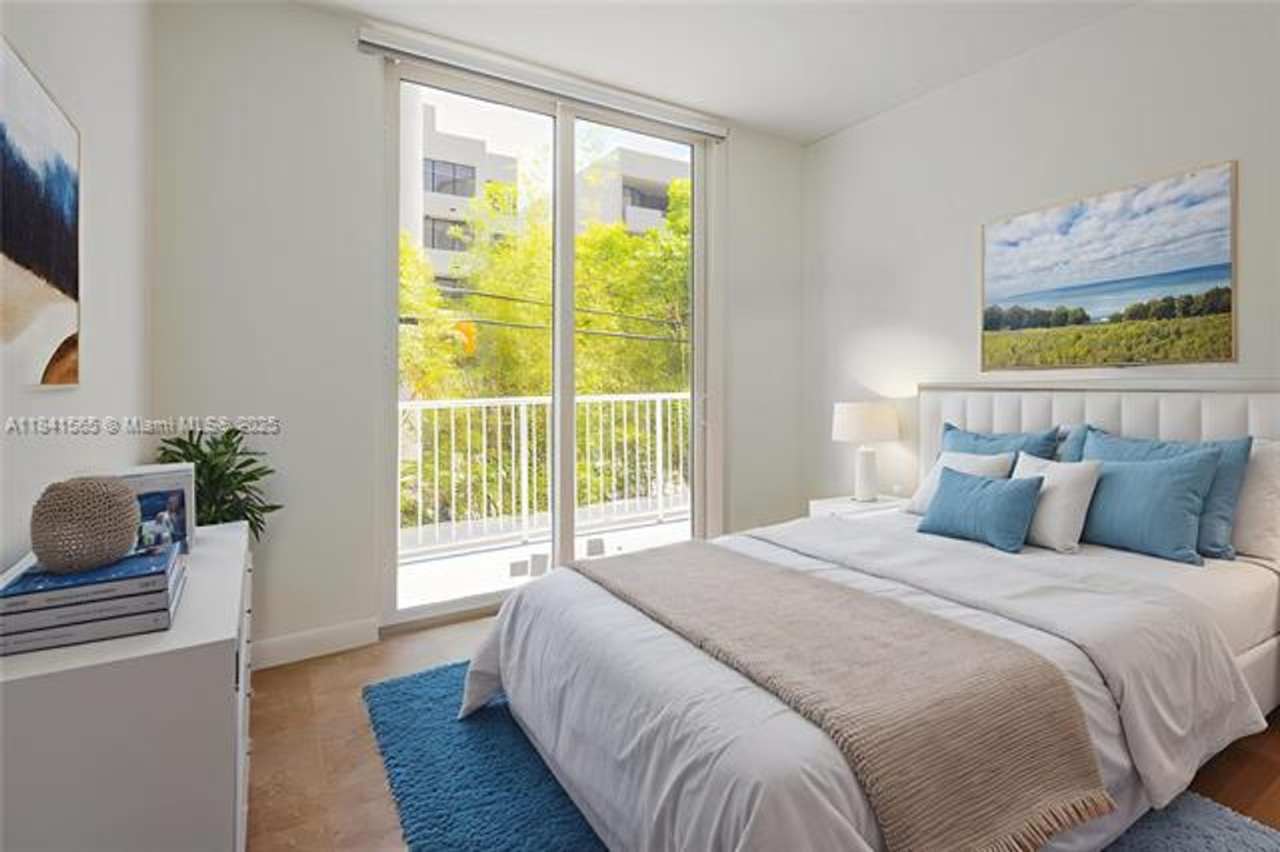 50 Ocean Lane Dr unit 101 (A11841565)