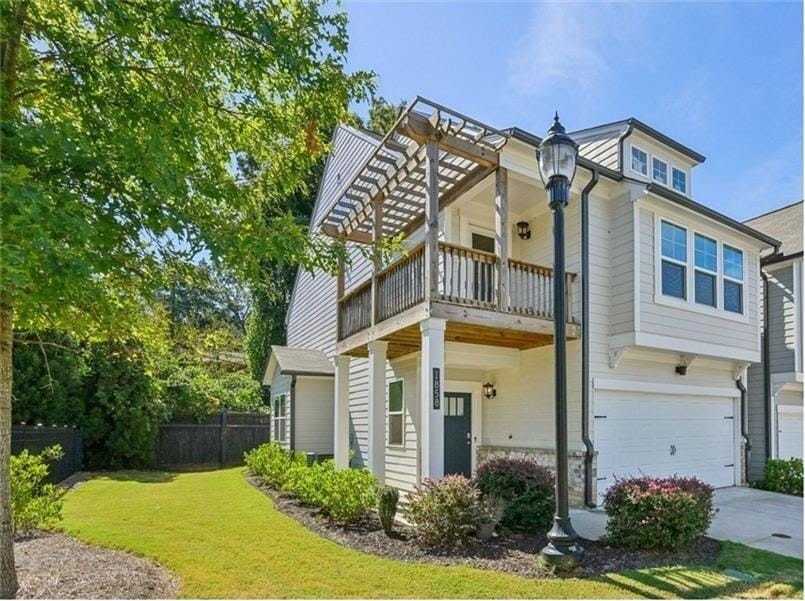 1858 Belmore Street SE