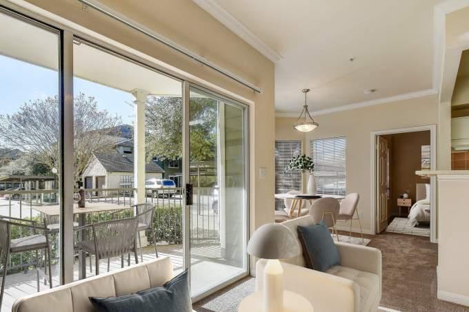 7631 US Hwy 290 W, #1018