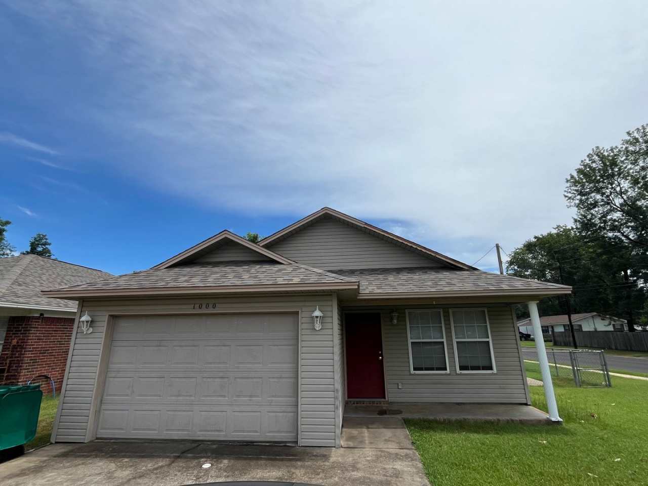 1000 N Greenwich Ave