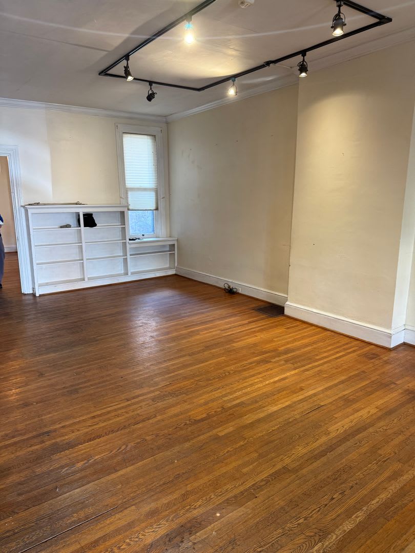 Spacious 4 bedroom House