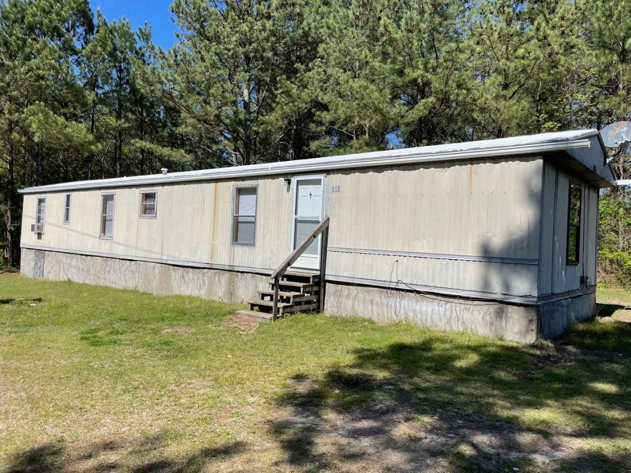 3 bed, 2 bath, mobile home $800 month, $800 deposit