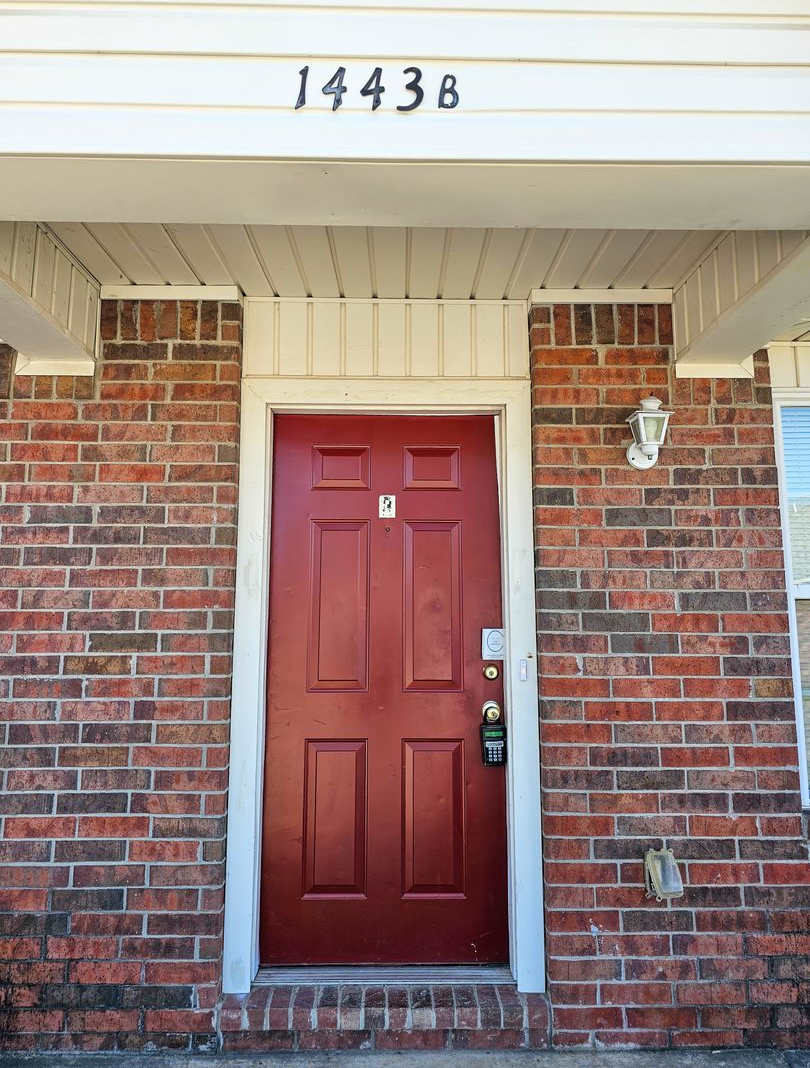 Cute 3 Bed/2 Bath Duplex on South Side of Fort Smith!