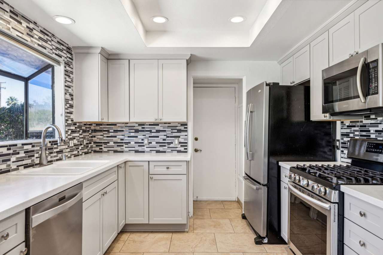 3 Bed / 2 Bath Home with Bonus Room, Pool and Two Car Garage.