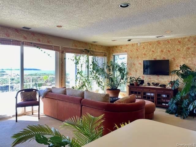 23 Fort Pond Road unit: 13