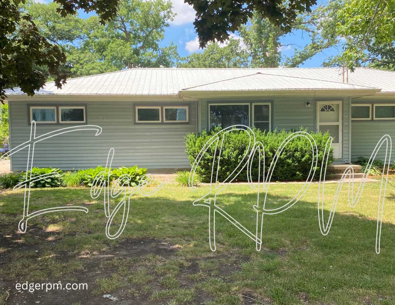 3 bedroom 1 bath DUPLEX