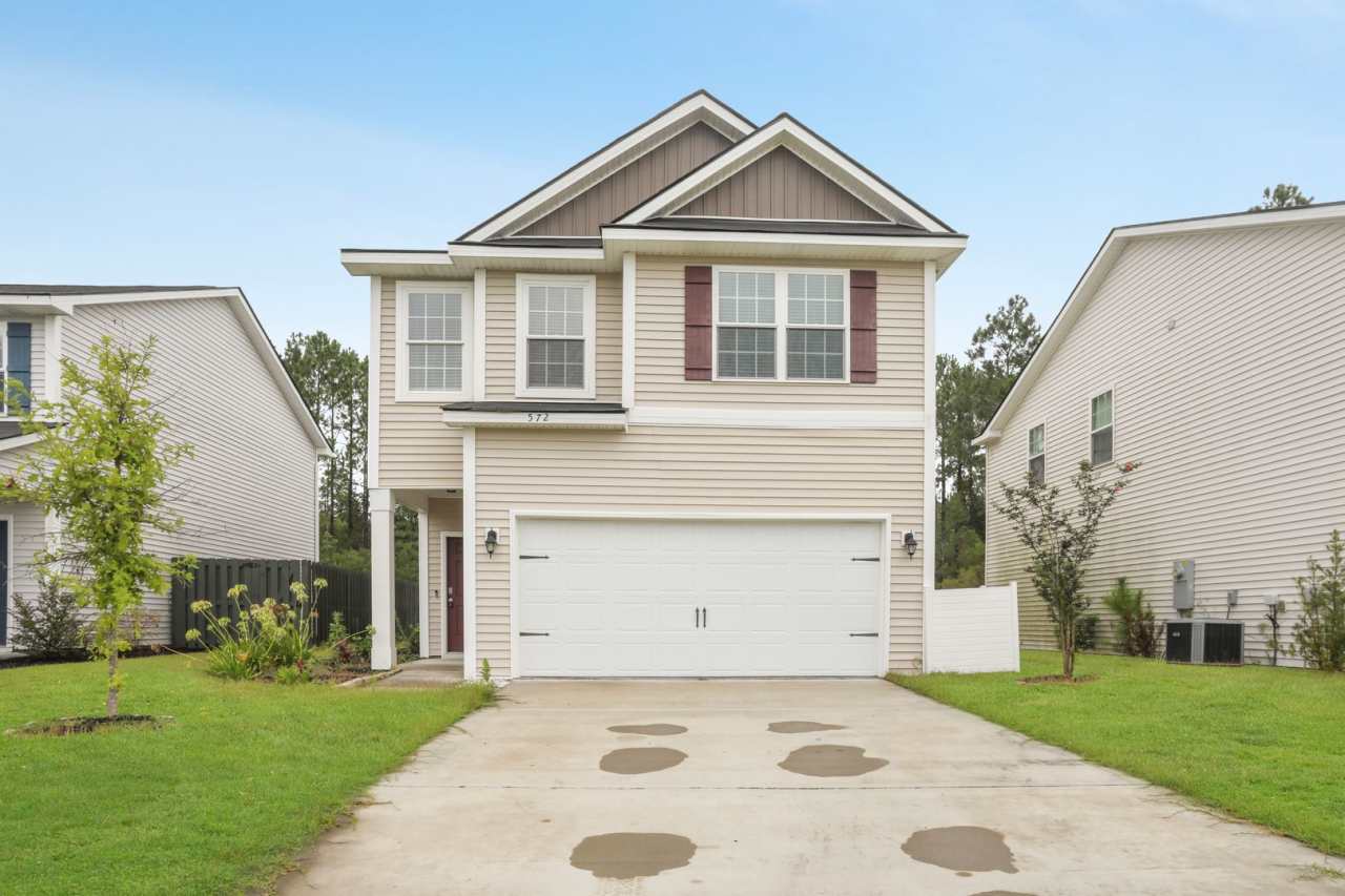 3bd 2.5ba Home for Rent in Hinesville!