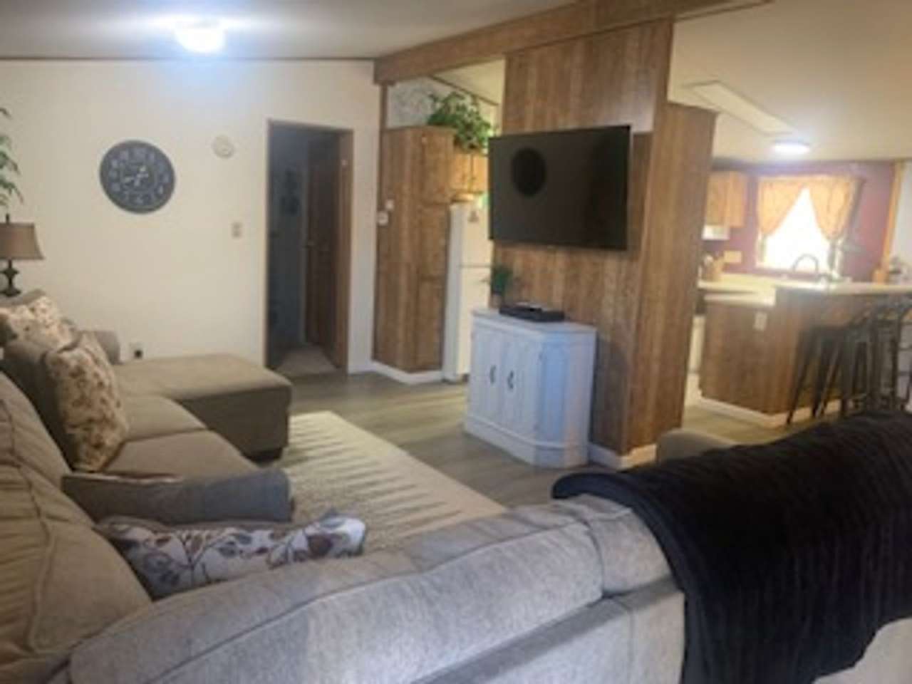 Furnished Mobile Home